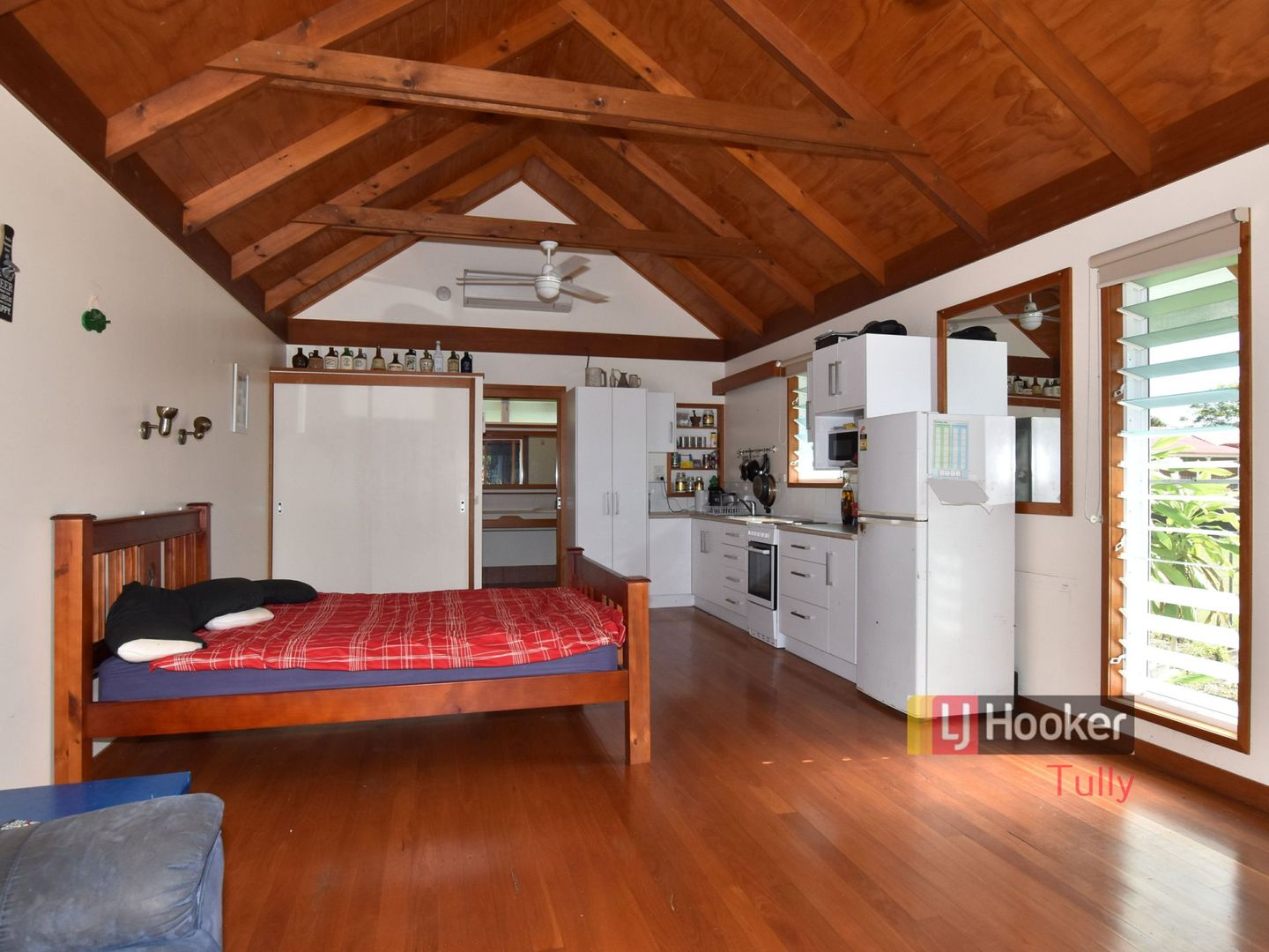 90 Tully Heads Road, Tully Heads QLD 4854, Image 1