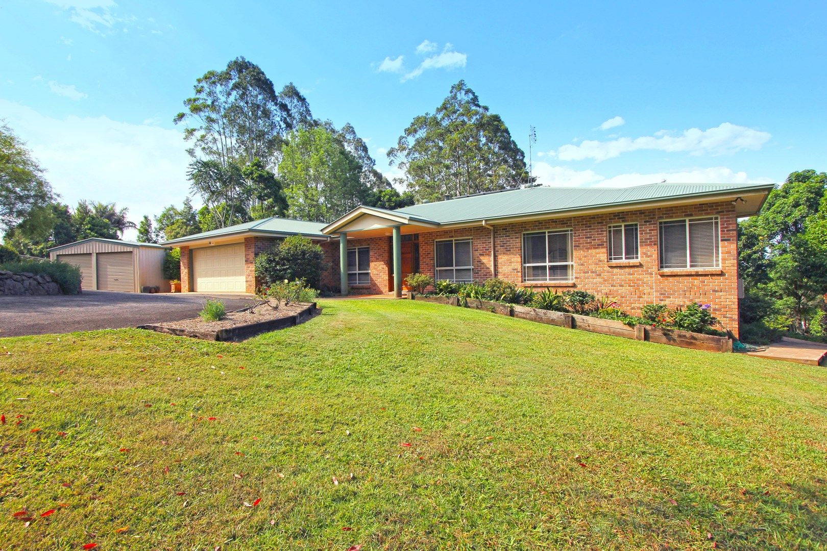 8 Meadow Road, Reesville QLD 4552
