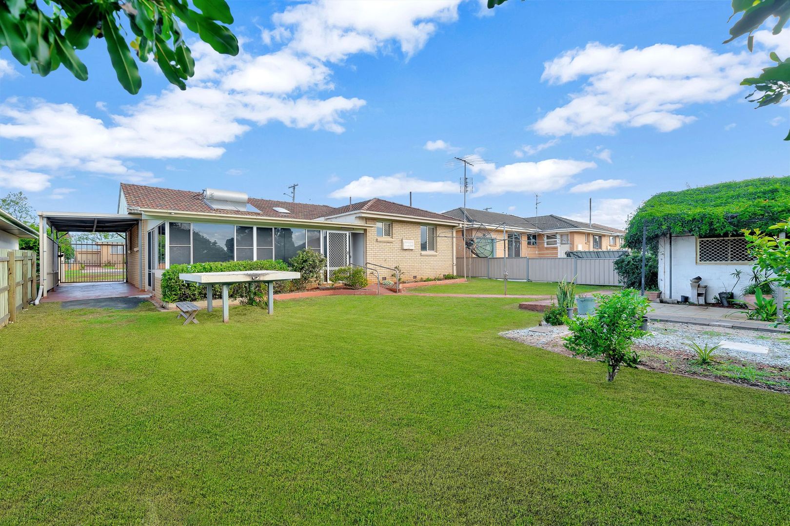 9 Canberra Street, Harristown QLD 4350 - House For Sale ...