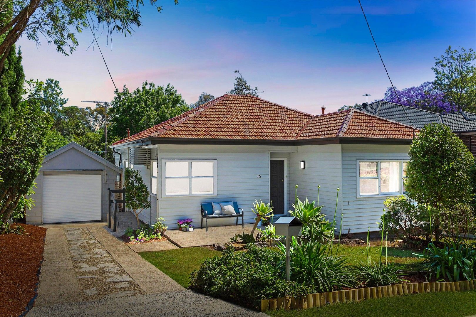 5 bedrooms House in 15 Magdala Road NORTH RYDE NSW, 2113