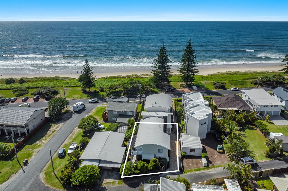 3 bedrooms Townhouse in 3/33 Pacific Parade LENNOX HEAD NSW, 2478