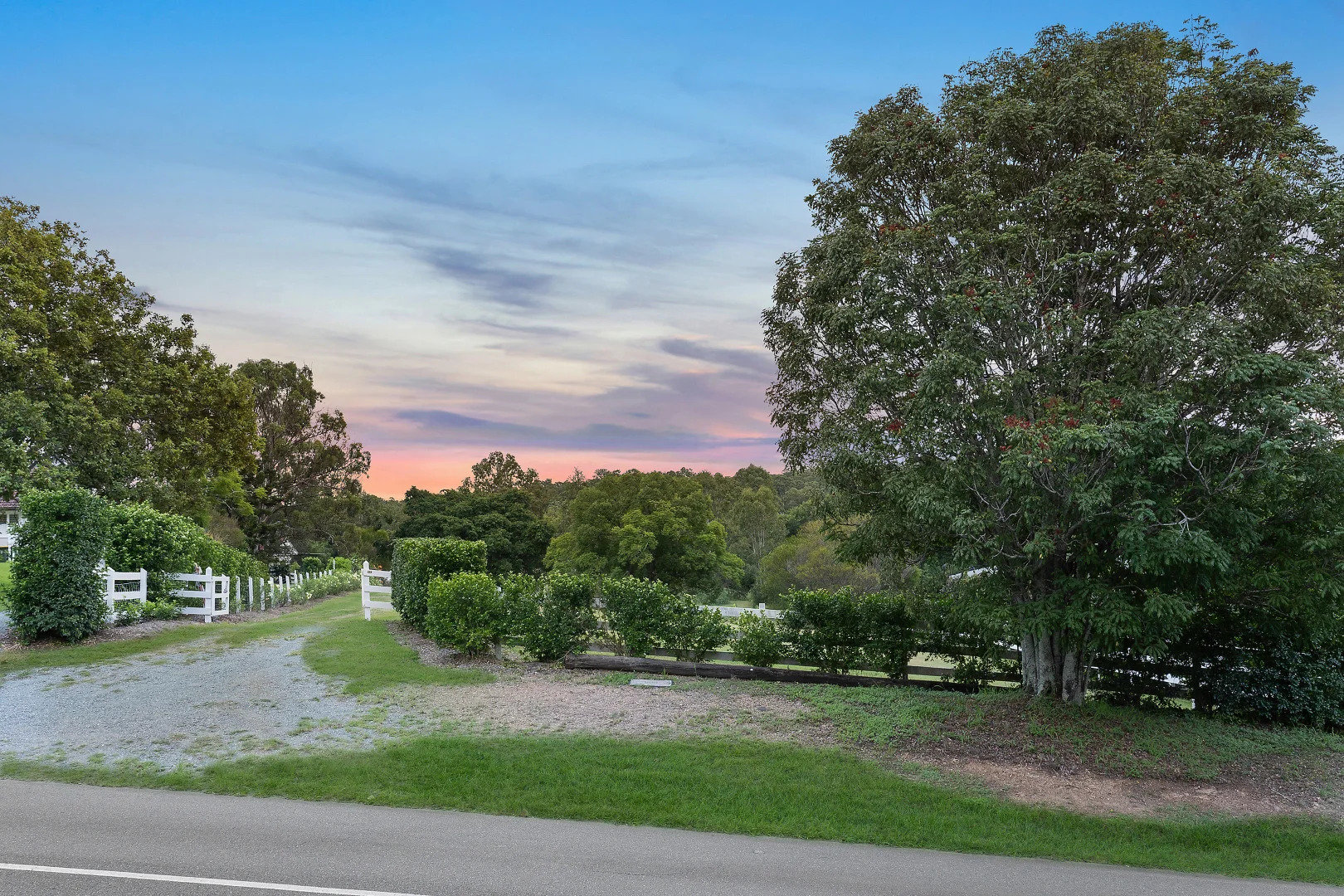 Additional image 2 of 373 Jesmond Road, Fig Tree Pocket QLD 4069