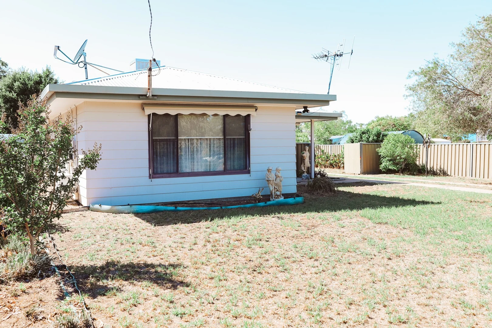 27 Coonamble Street, Gulargambone NSW 2828