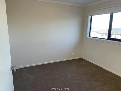 48 Inglenook Circuit, Armstrong Creek VIC 3217 - House For Rent | Domain