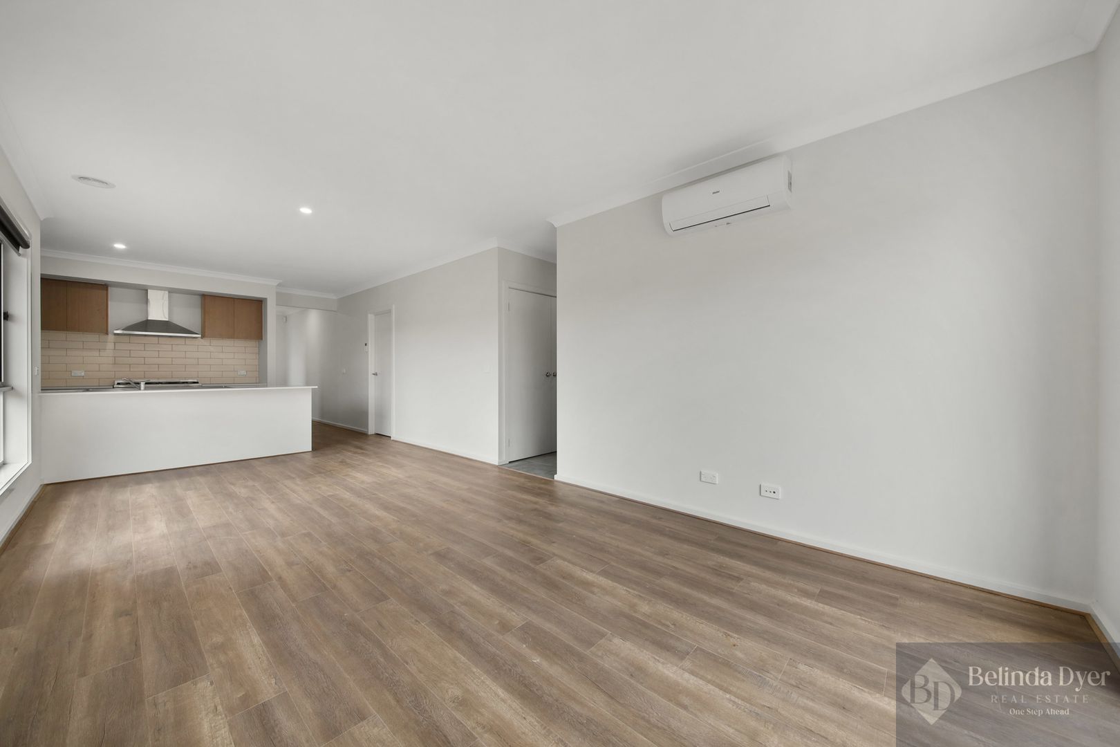 9 Councillor Drive, Weir Views VIC 3338, Image 2