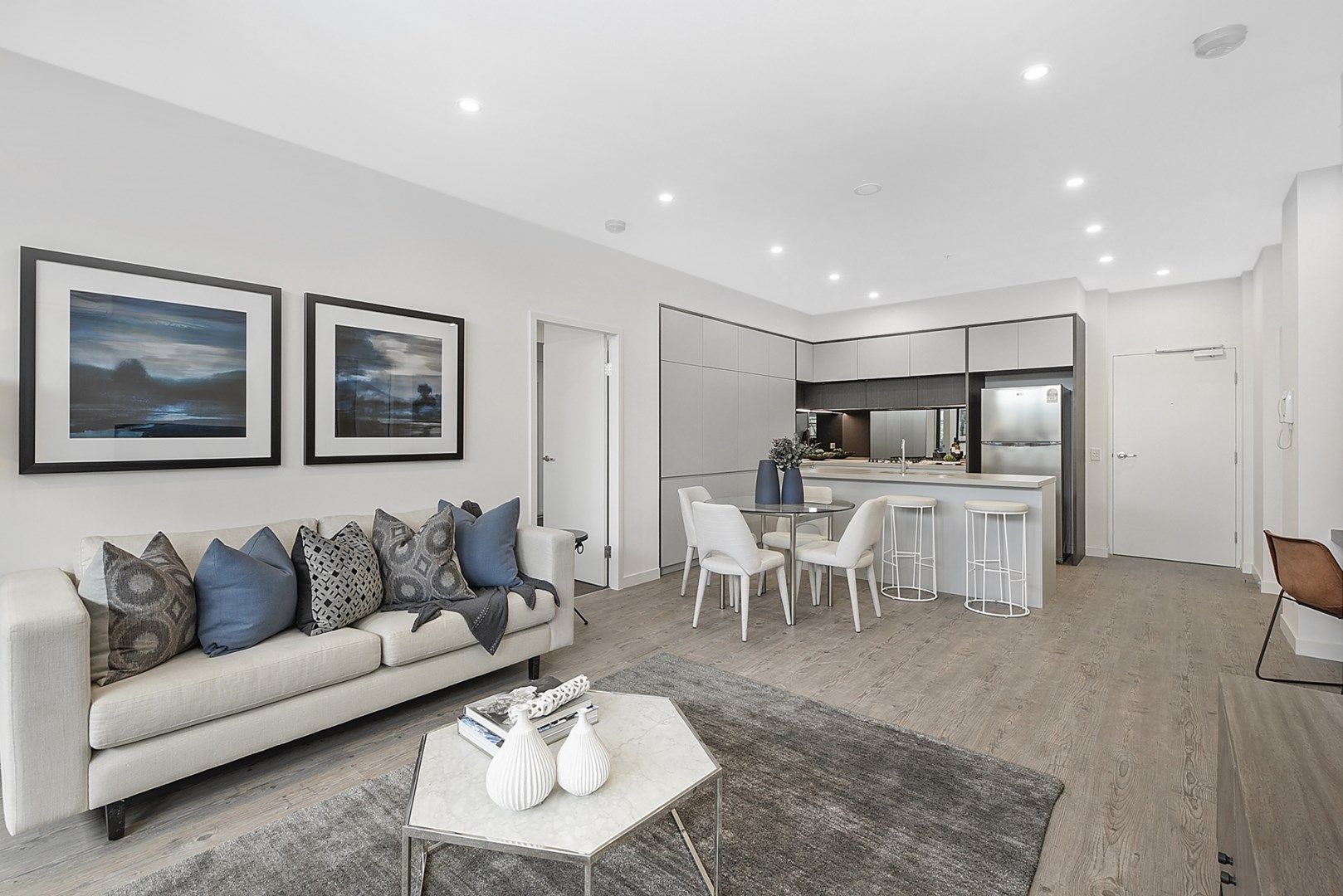 2 bedrooms Apartment / Unit / Flat in 305/10 Aviators Way PENRITH NSW, 2750