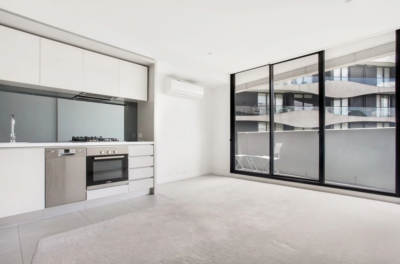 Additional image 4 of 207C/4 Acacia Pl, Abbotsford VIC 3067