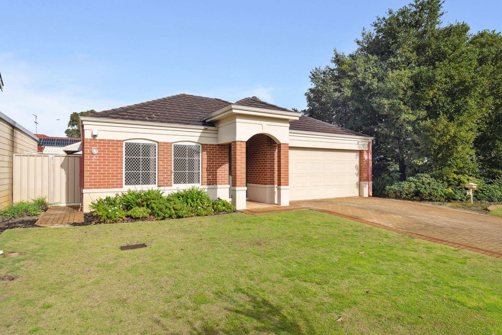 3 bedrooms House in 3 Elgin Road CANNING VALE WA, 6155