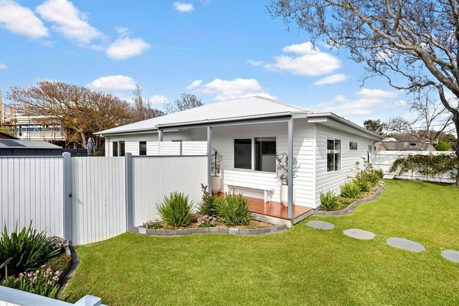 Picture of 14 Largs Street, SEAFORD VIC 3198