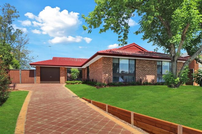 Picture of 7 Frampton Avenue, ST CLAIR NSW 2759