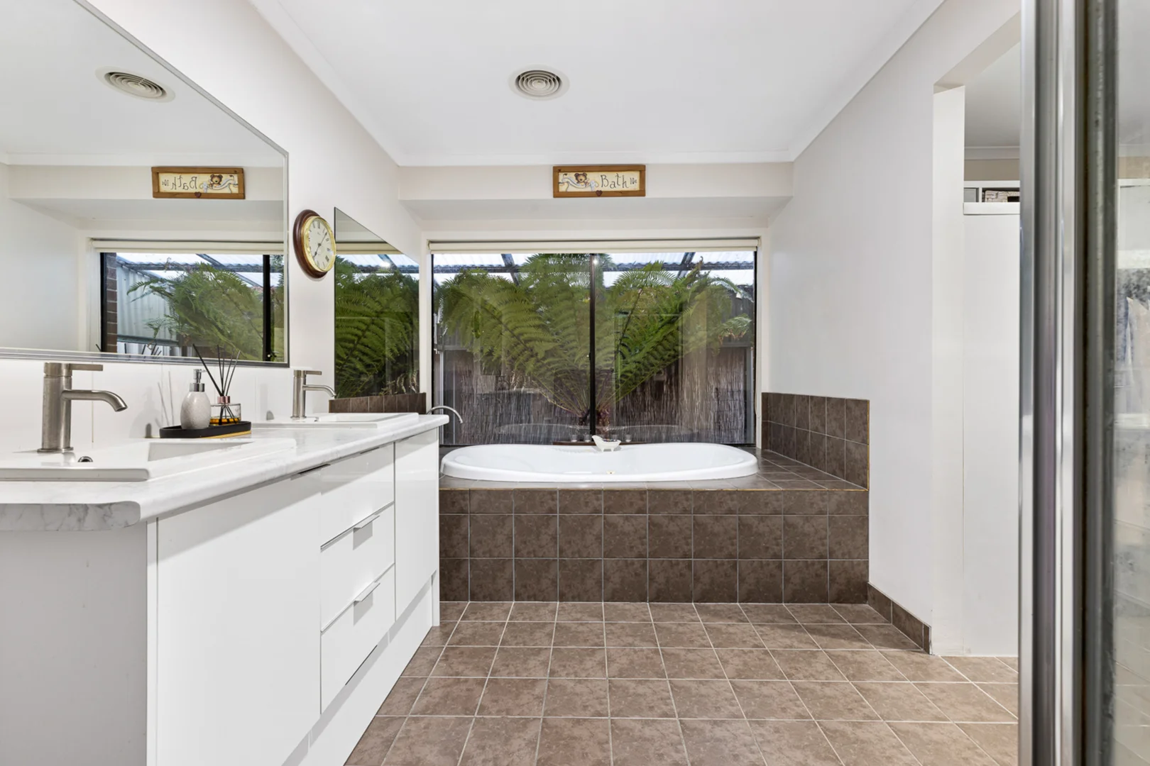 Additional image 11 of 5 Cromer Court, Winter Valley VIC 3358