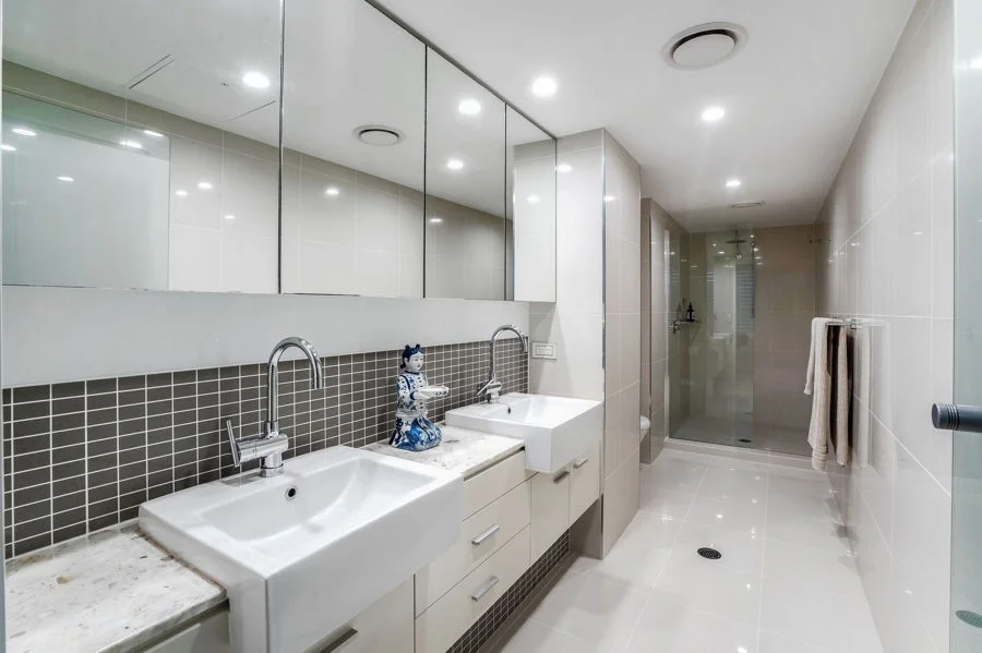 Additional image 14 of 9 120 Surf Parade, Broadbeach QLD 4218