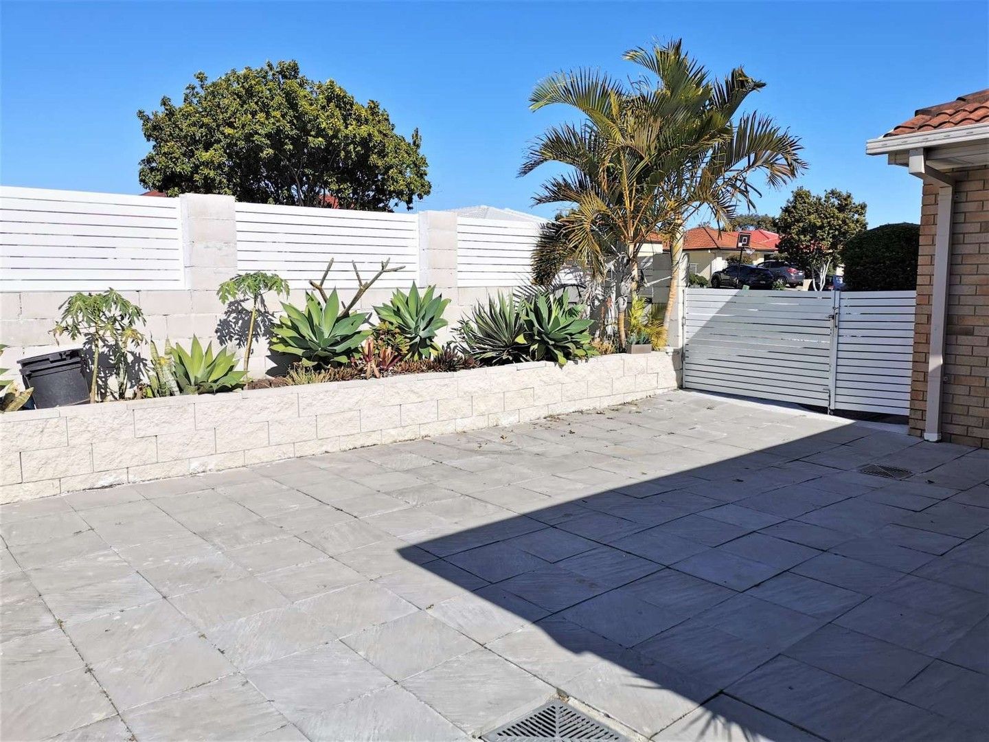 4 bedrooms House in  WAKERLEY QLD, 4154