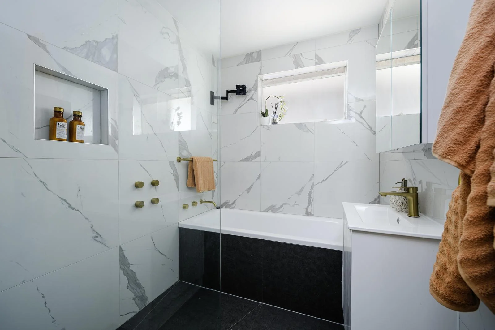 Additional image 7 of 18/11 Seaver Grove, Reservoir VIC 3073