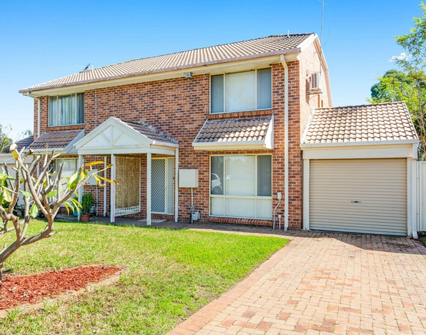 48 Mclaren Place, Ingleburn NSW 2565