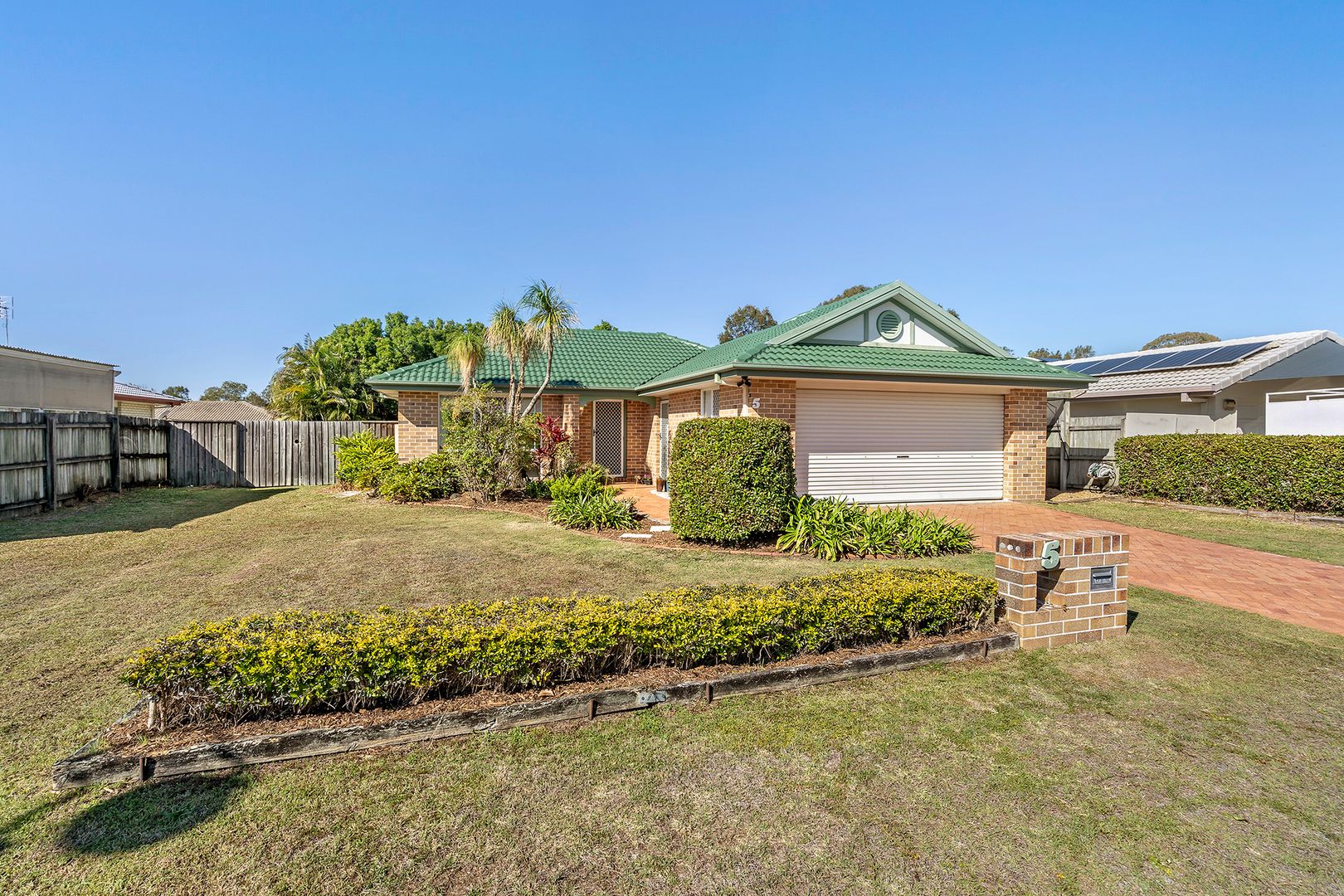 5 Greenwood Place, Little Mountain QLD 4551, Image 1