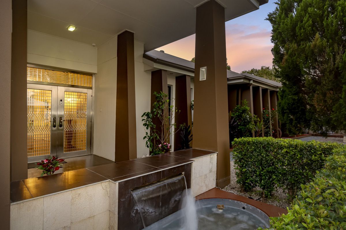 1 Sailaway Court, Coomera Waters QLD 4209, Image 1