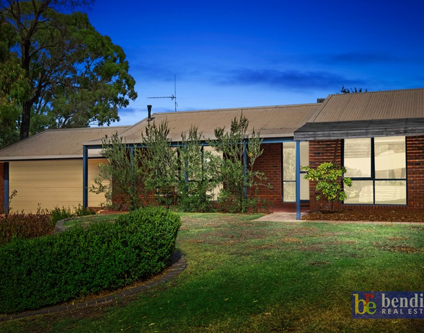 38 Akoonah Drive, Golden Square VIC 3555