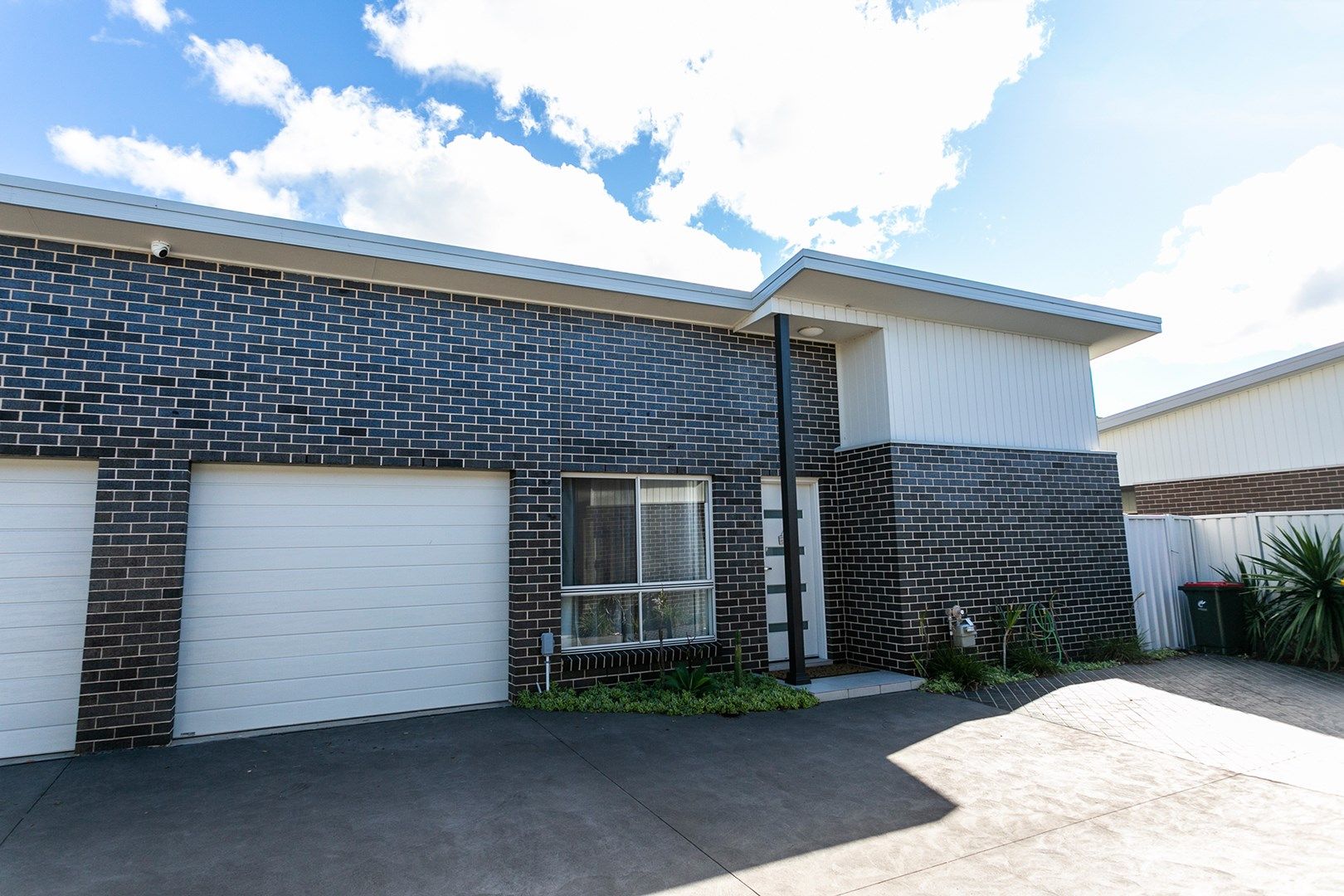 2/21 Tabourie Close, Flinders NSW 2529, Image 0