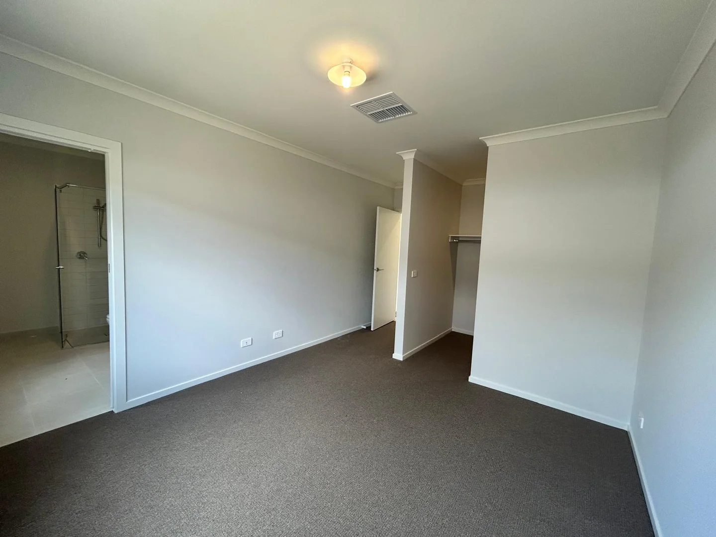 Additional image 6 of 43 PHILIP PARADE, Churchill VIC 3842