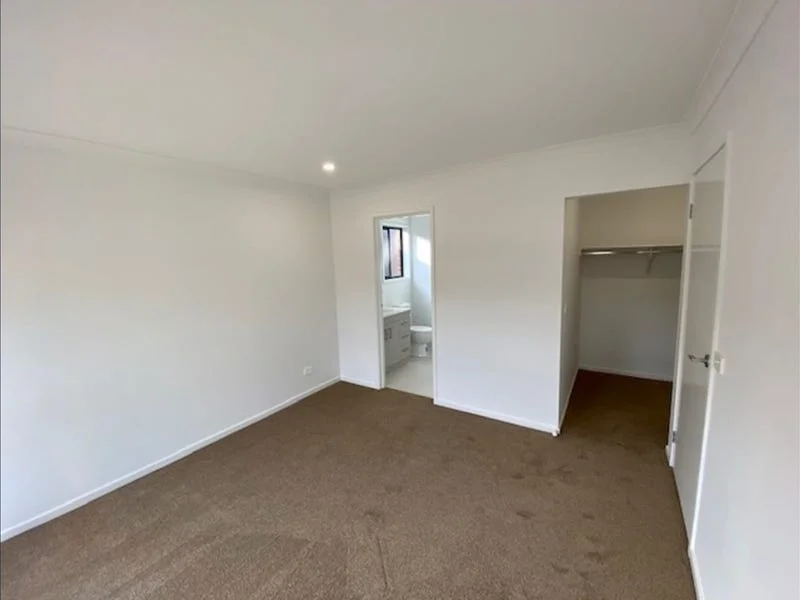 Additional image 4 of 32 Cloudburst Ave, Wyndham Vale VIC 3024