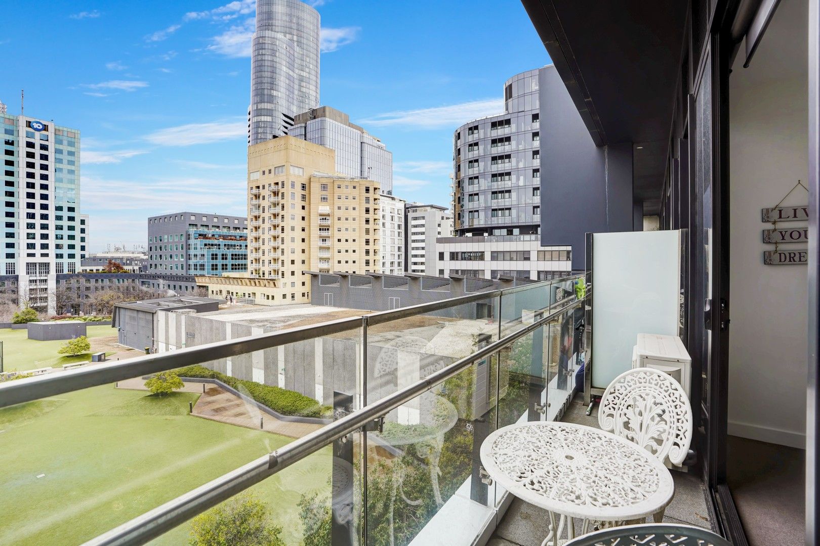 1 bedrooms Apartment / Unit / Flat in 514/31 Malcolm Street SOUTH YARRA VIC, 3141