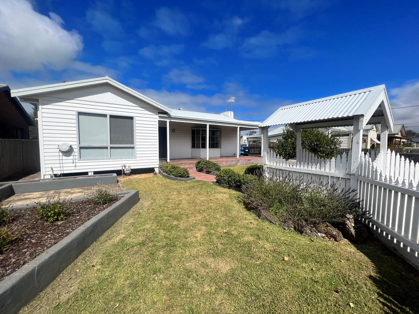 3 bedrooms House in 43 Bancroft St PORTLAND VIC, 3305