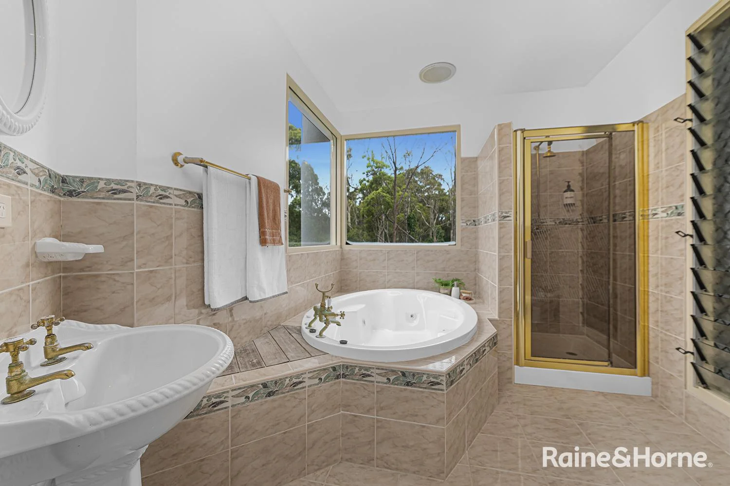 Additional image 25 of 18 Sunrise Close, Belmont North NSW 2280