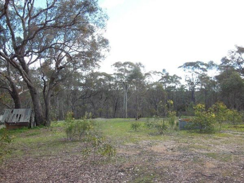 271 Blakeley Road, BARKERS CREEK VIC 3451, Image 2