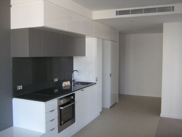 2 bedrooms Apartment / Unit / Flat in 2213/551 Swanston Street CARLTON VIC, 3053