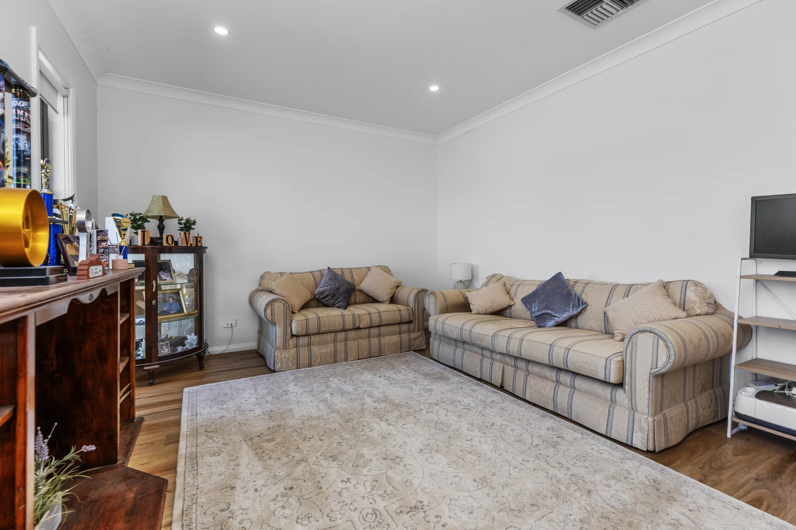Additional image 6 of 7 Hayes Crescent, Junee NSW 2663