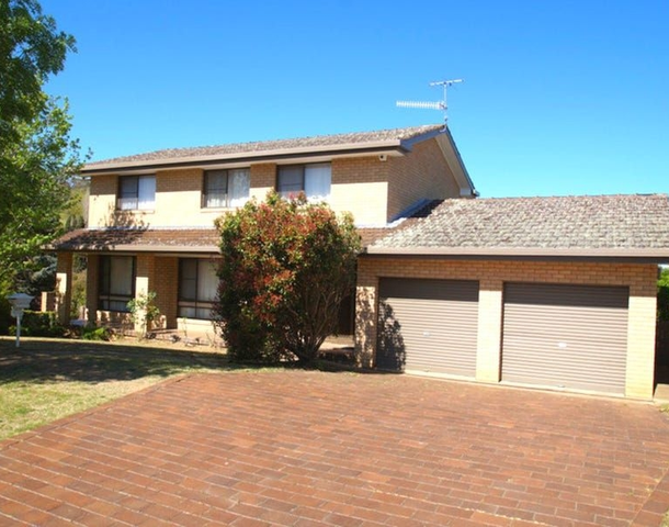 1 Hughes Place, Armidale NSW 2350