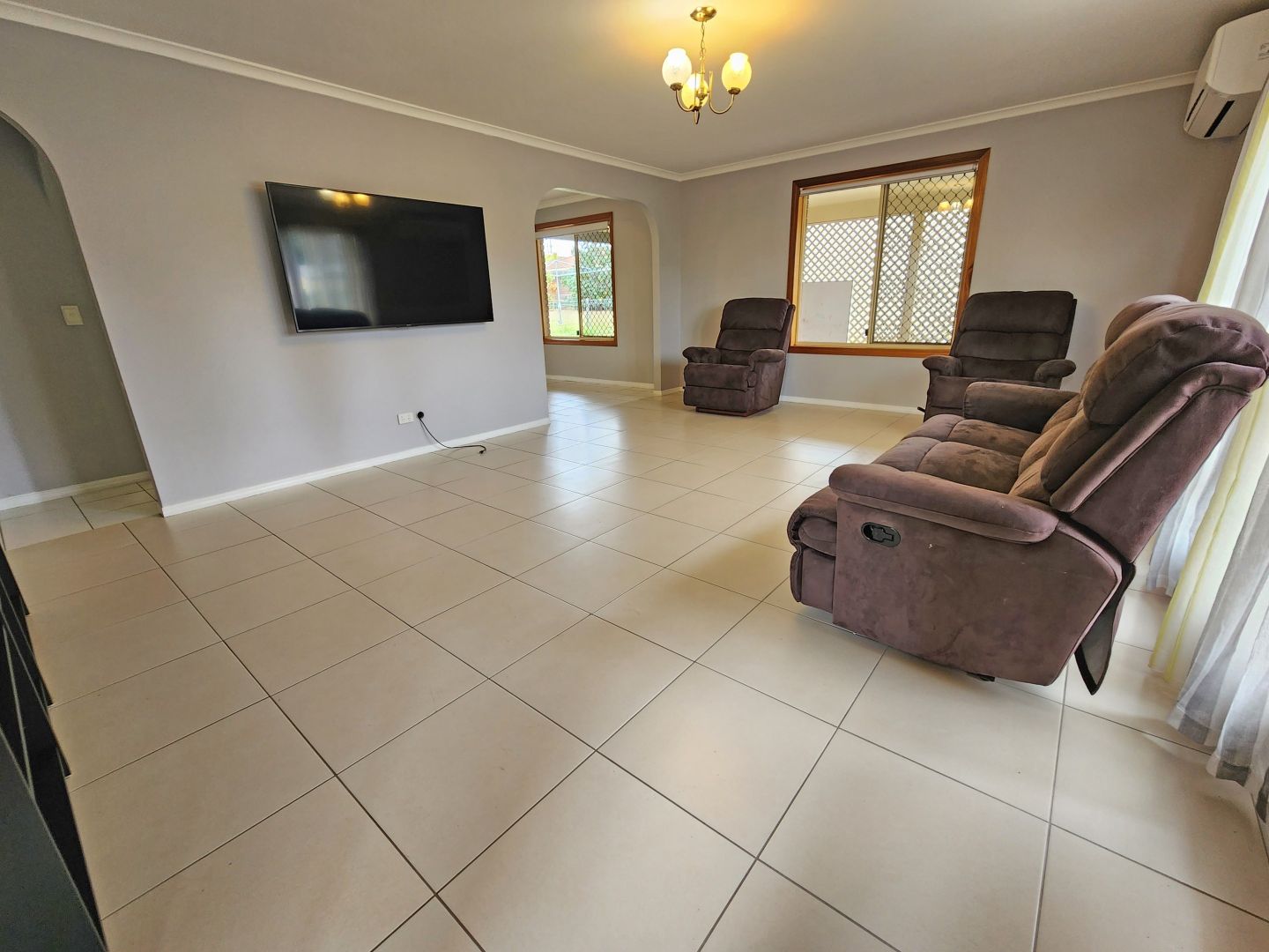 35 Harding Street, Raceview QLD 4305 House For Rent Domain