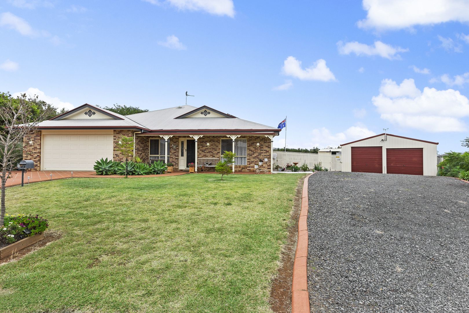 50 Belclaire Drive, Westbrook QLD 4350, Image 2