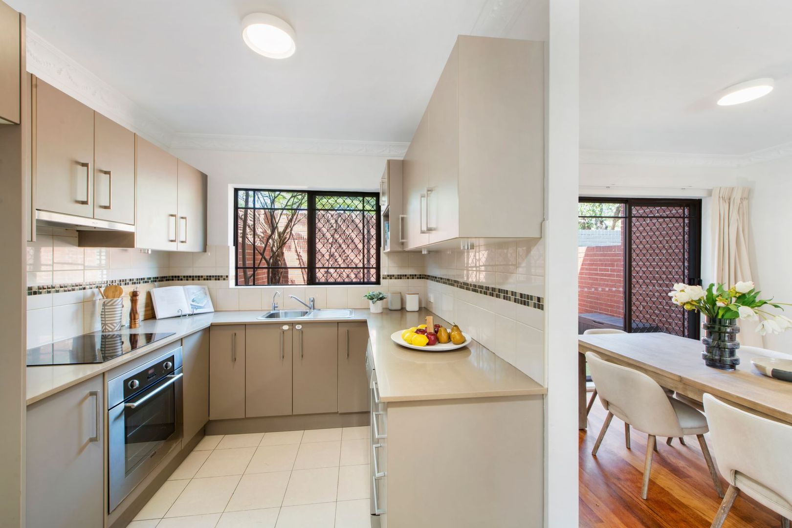 7/17 Langley Avenue, Cremorne NSW 2090, Image 2