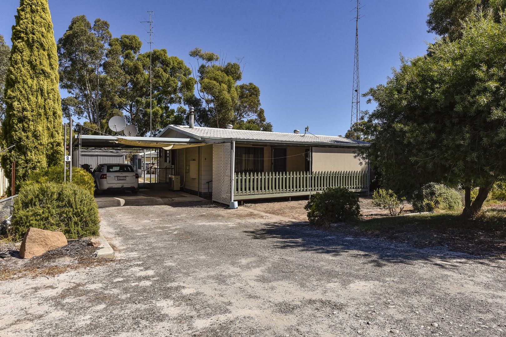 8 Chellew Street, Tintinara SA 5266, Image 0