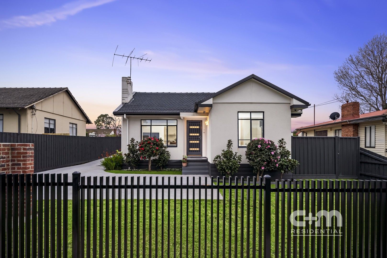 3 bedrooms Townhouse in 1/10 Daley Street GLENROY VIC, 3046