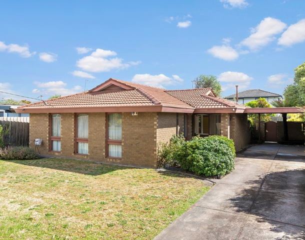 102 Grimwade Crescent, Frankston VIC 3199