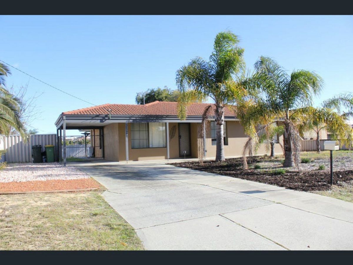 3 bedrooms House in 230 Yangebup Road YANGEBUP WA, 6164