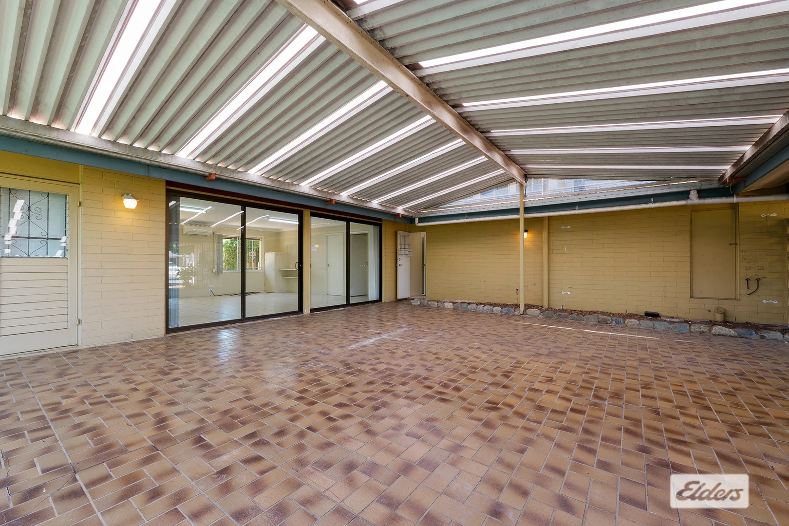 Additional image 12 of 522 Mains Road, Macgregor QLD 4109