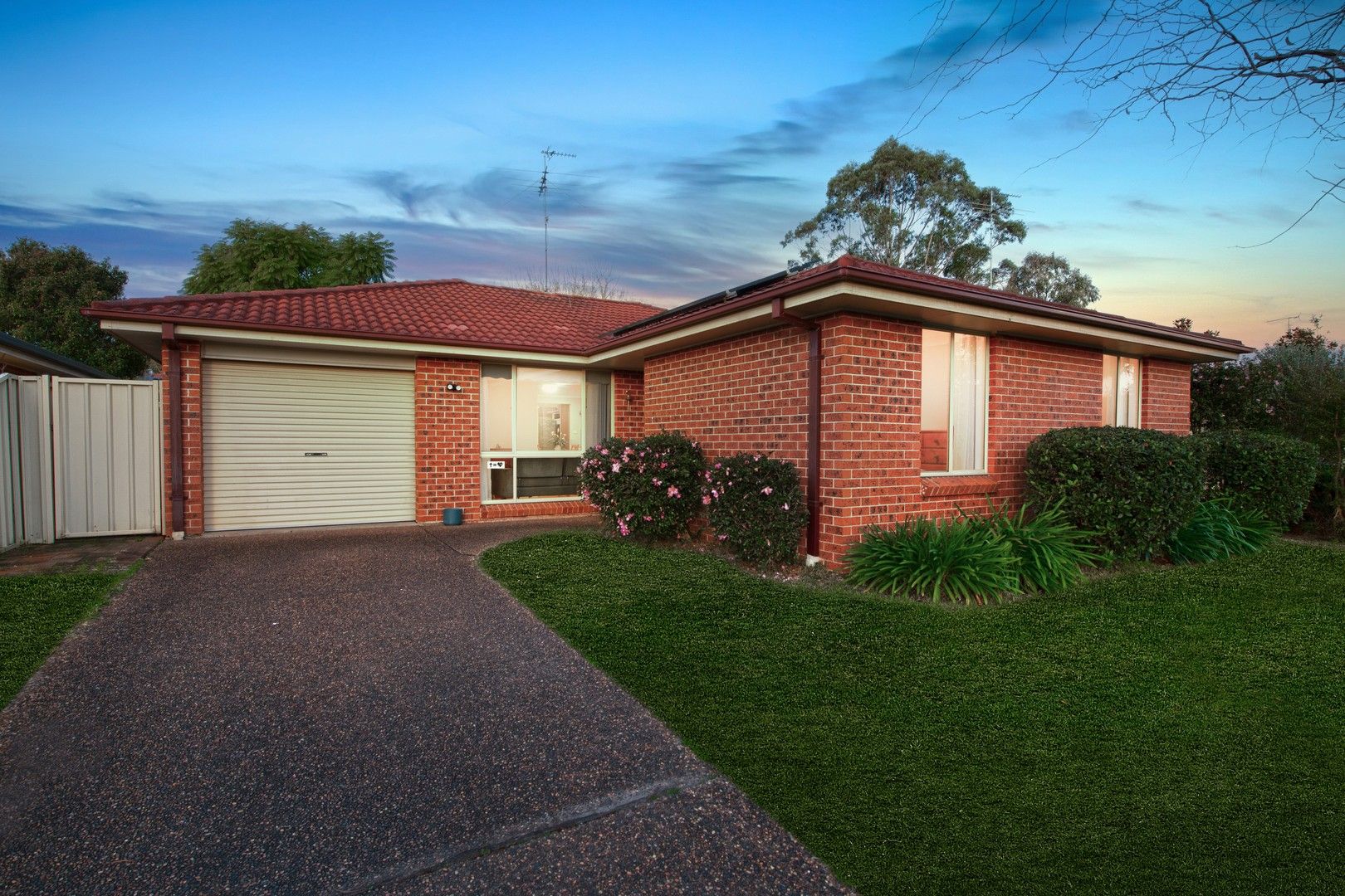 15 Muscat Grove, Glenwood NSW 2768, Image 0