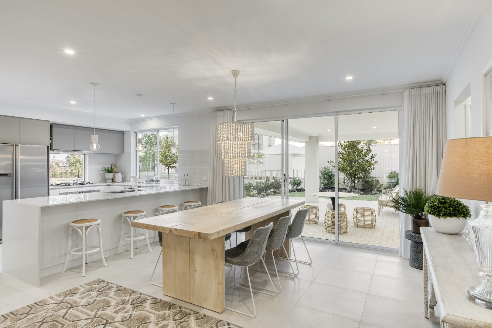 4 bedrooms New House & Land in Lot 61 Bolsa Road MADORA BAY WA, 6210