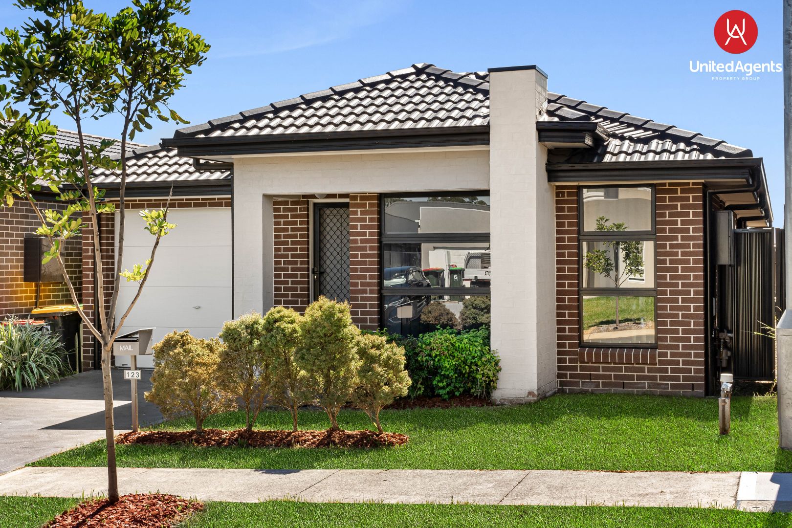 123 Audley Circuit, Gregory Hills NSW 2557, Image 1