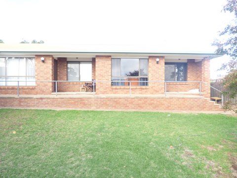 1,2,3/70 Molong Street, Condobolin NSW 2877, Image 2