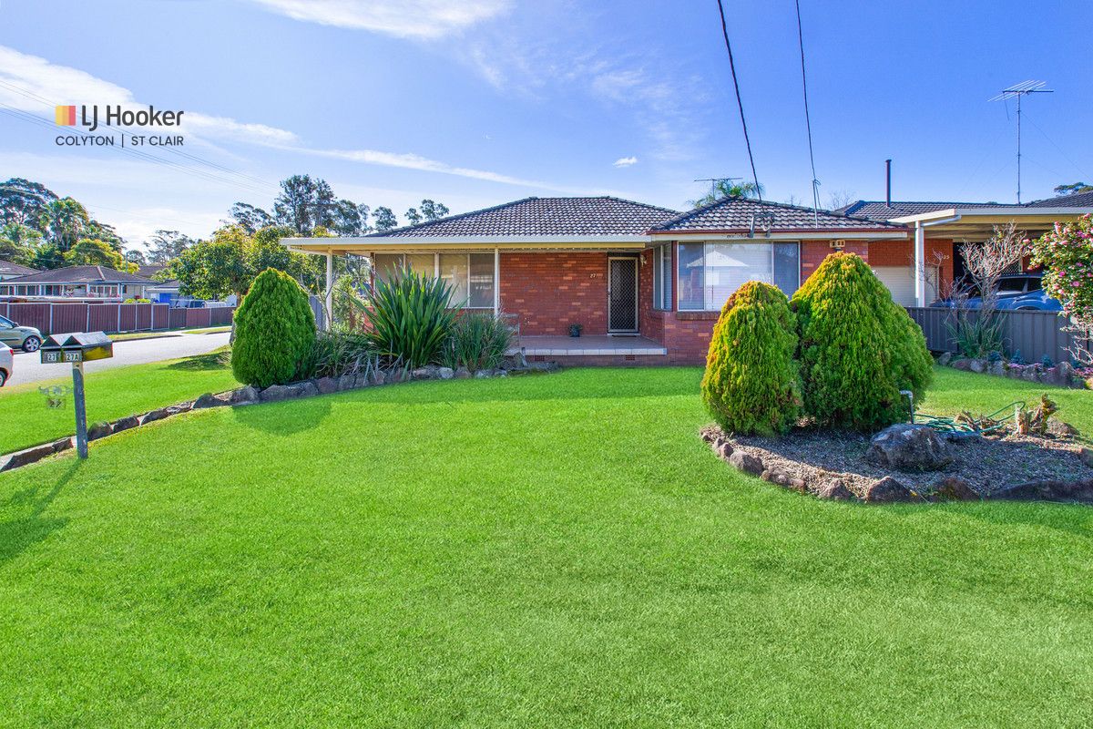 4 bedrooms House in 27 & 27A Besley Street CAMBRIDGE PARK NSW, 2747