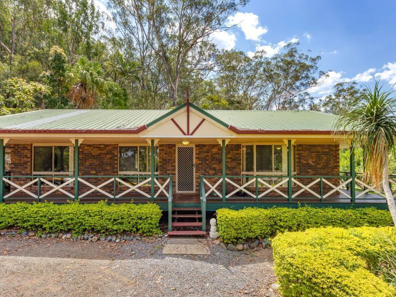 12 Stonehaven Lane, Glass House Mountains QLD 4518, Image 1