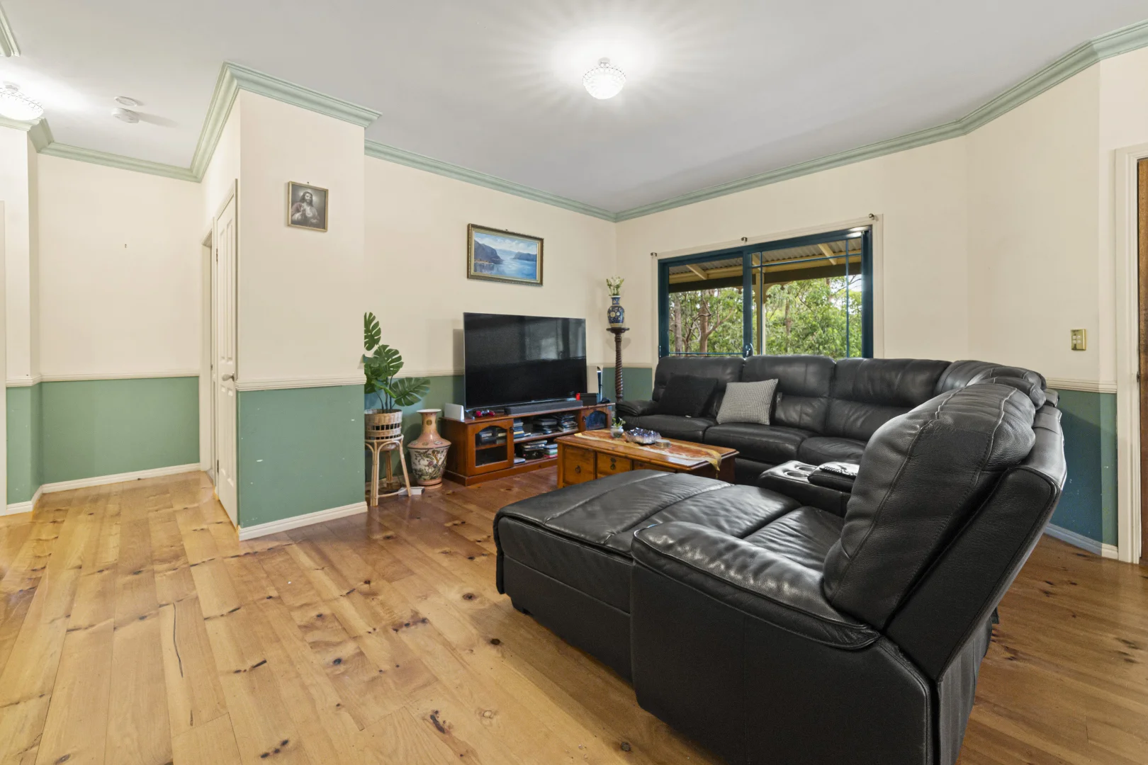 Additional image 12 of 18-20 Honeysuckle Lane, Bonogin QLD 4213