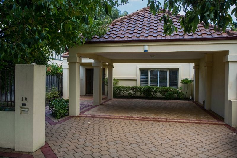 3 bedrooms House in 1a Florence Rd NEDLANDS WA, 6009