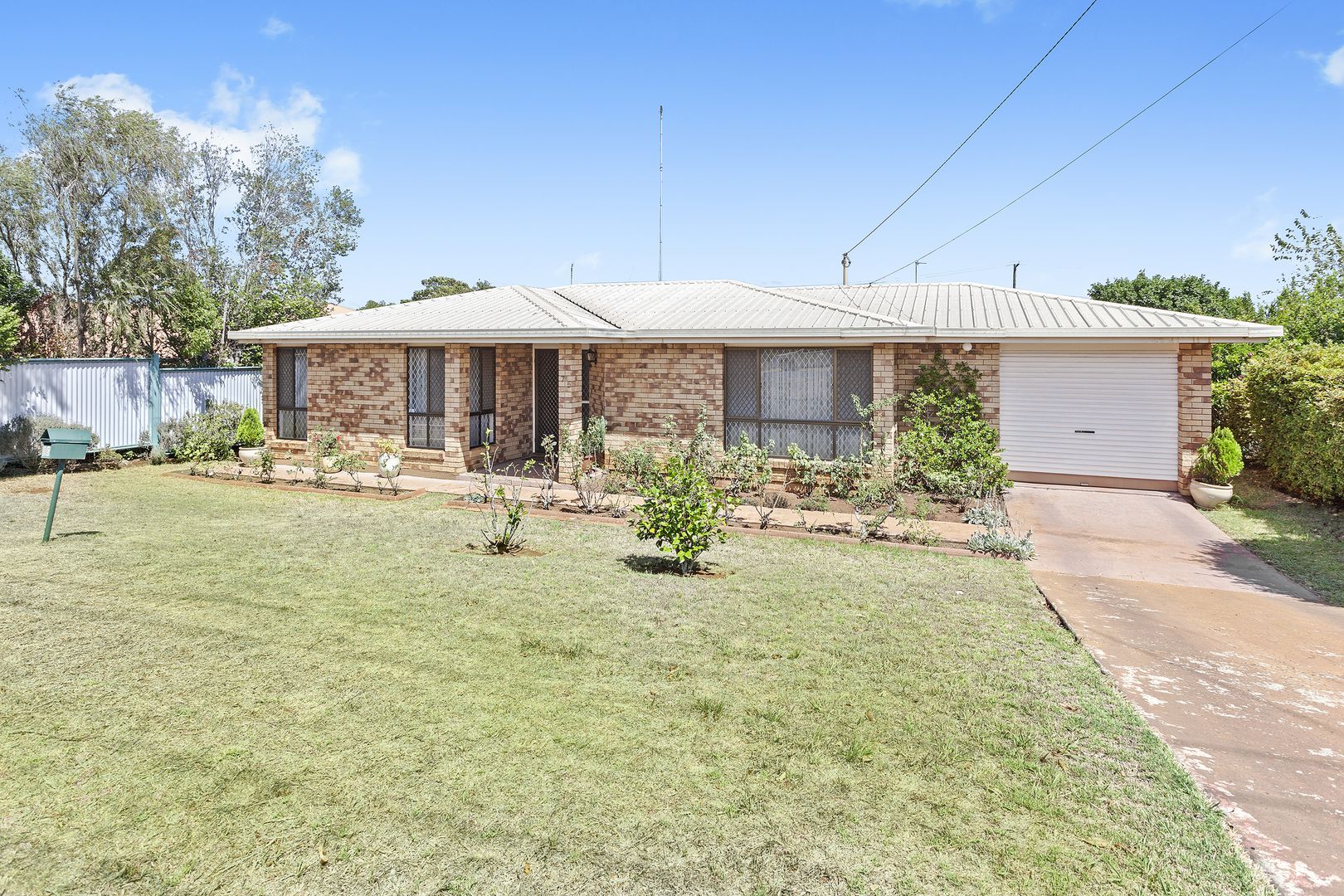 75 Jimbour Drive, Newtown QLD 4350