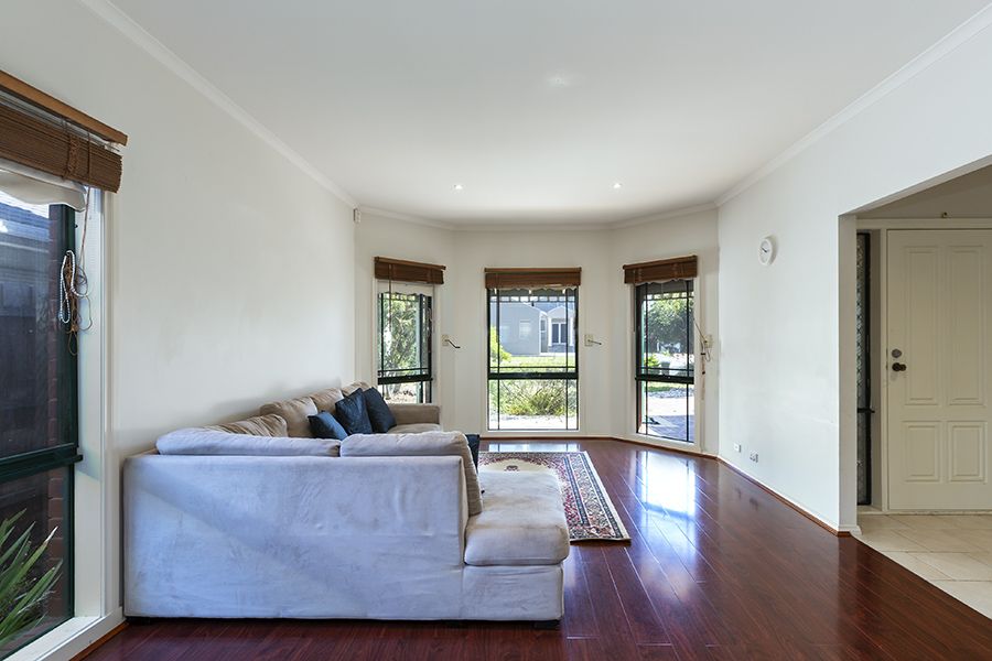 10 John Phelps Court, Seabrook VIC 3028, Image 1